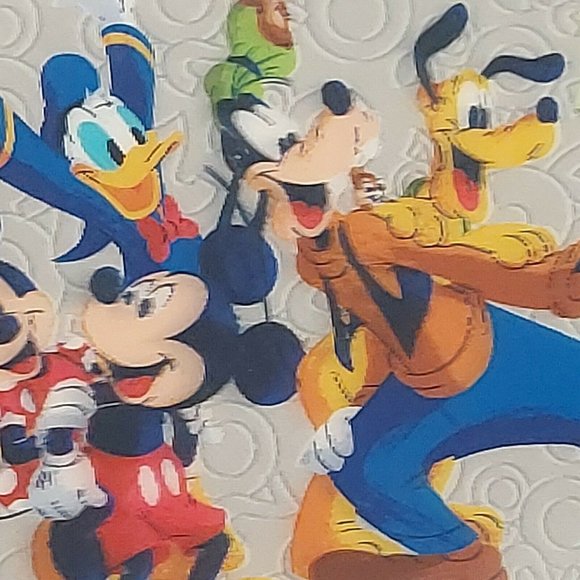 COPY - WALT DISNEY WORLD 2020 3D LENTICULAR POSTCARD MICKEY MOUSE& FRIENDS - Picture 8 of 9